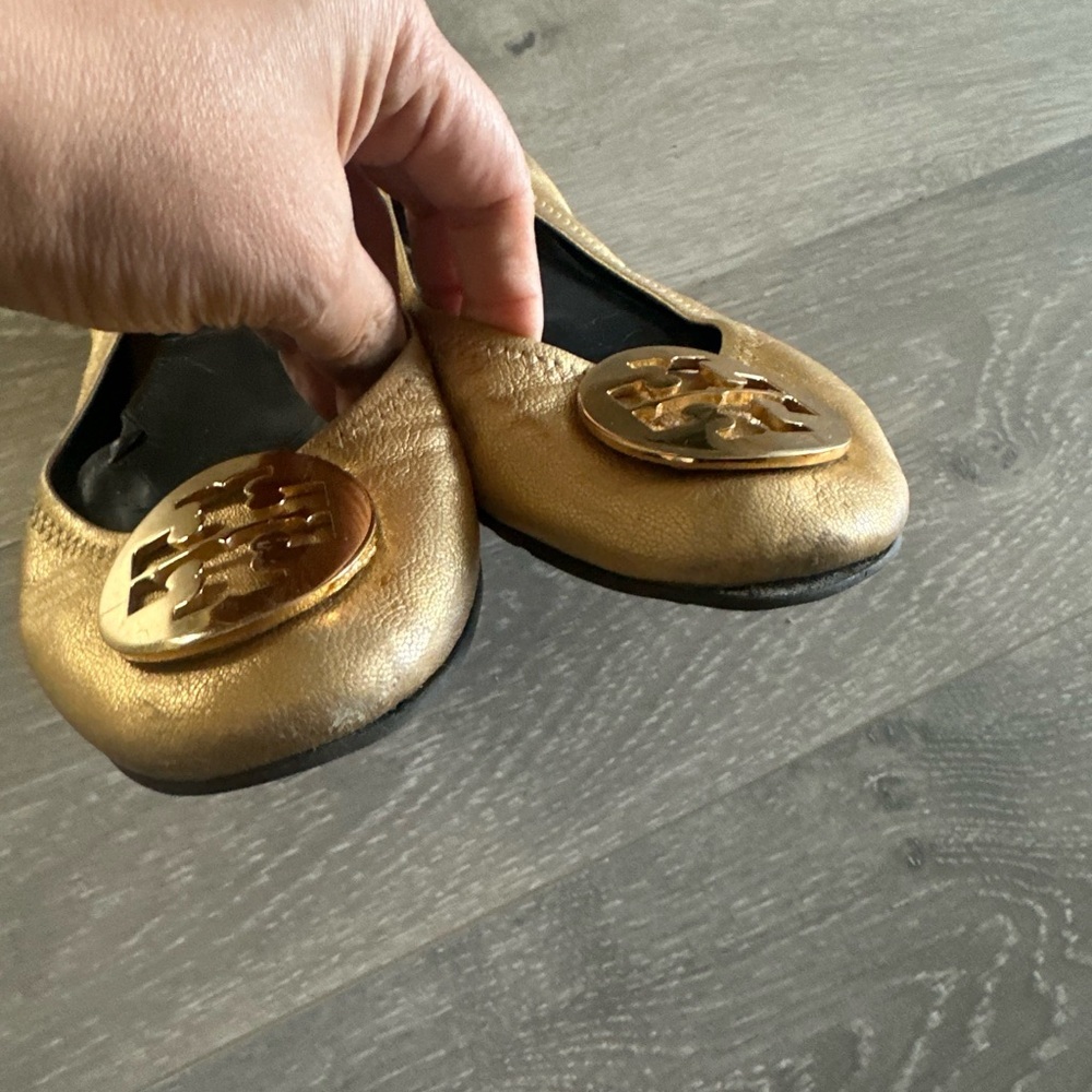 Tory Burch gold flats - Picture 4 of 6